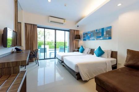 J Residence - 141