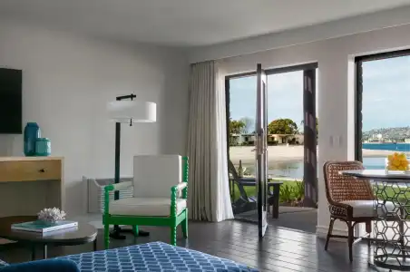 Paradise Point Resort & Spa - 35