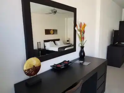 East Suites - 96