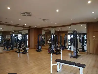 Thumrin Thana - 15