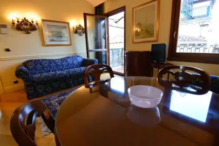 Suites Torre Dell'Orologio - 4