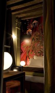Hôtel du Petit Moulin, Haute Couture by Lacroix - 97