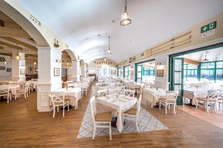 PortAventura - Includes unlimited access PortAventura Park & 1 access Ferrari Land - 22