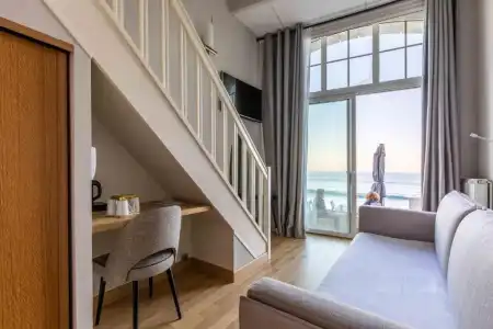Kyriad Saint Malo centre Plage - 58