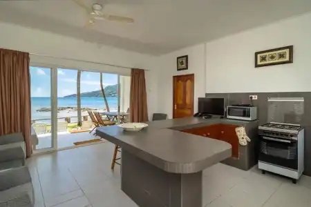 Beach Cove - 0