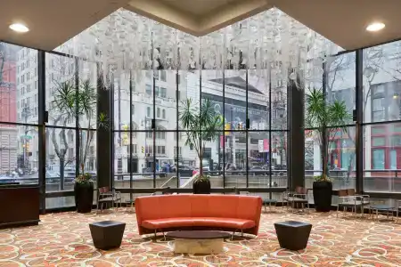 DoubleTree by Hilton Philadelphia Center City - 1