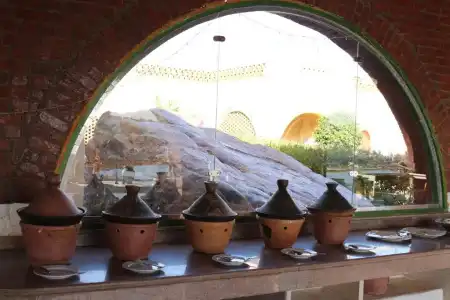 Artika Wadi Kiki - 7