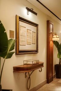 Maxwell Reserve Singapore, Autograph Collection - 13