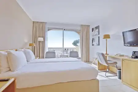 Van Der Valk Barcarola - 33