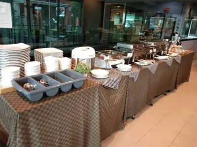 Wsotel and Serviced Apartment - 24