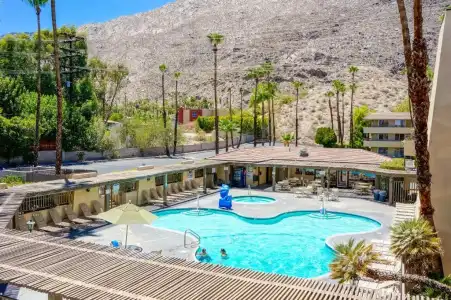 Vagabond Motor - Palm Springs - 50