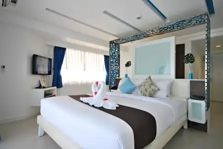 Hin Nam Sai Suay Hua Hin - 5