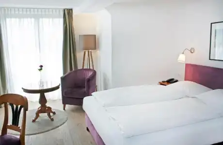 Bayerischer Hof - 73