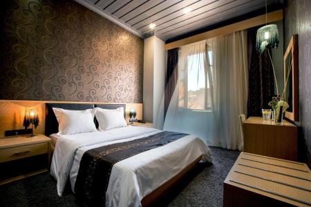 Aion Luxury - 3