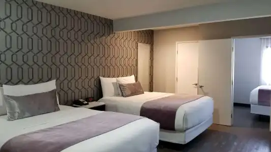 Sunset West, SureStay Collection by Best Western - 36
