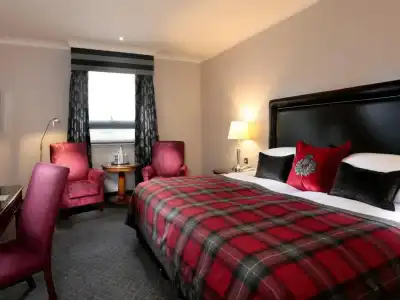 Dreamhouse Holyrood Apartments - 3