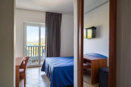 Carlton Riviera - 58