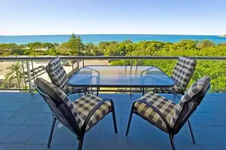 Tradewinds Apartments - 28