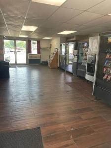 Budgetel Inn & Suites - 13