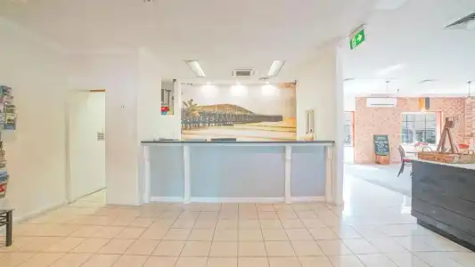 Country 2 Coast Coffs Harbour Motor Inn - 11
