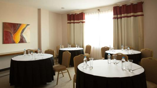 The Oyster Bay Suites - 23