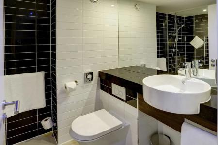 Holiday Inn Express LONDON - EXCEL by IHG - 10