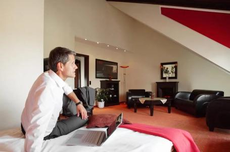 Hetzel Stuttgart - 80