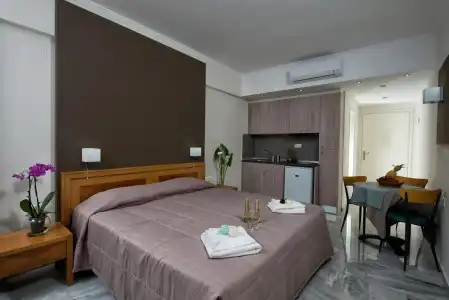 Mary & Mary Royal Suites - 32