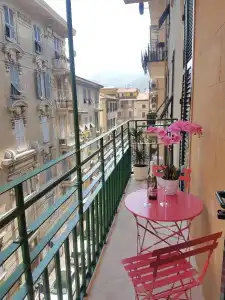 Cinque Terre Behind - 12