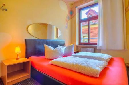 Lollis Homestay - Hostel - 80