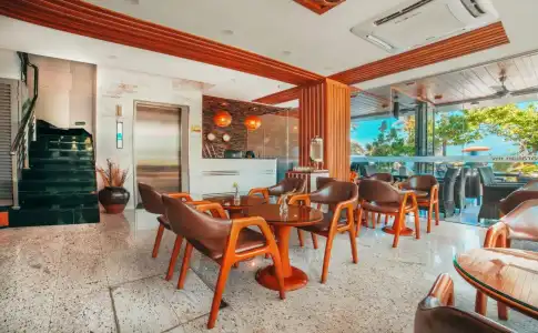 Paralian Hulhumale' - 16