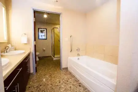 Staybridge Suites: Las Vegas - Stadium District by IHG - 56