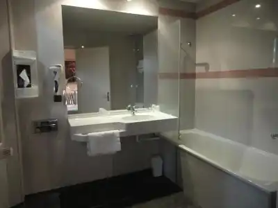 Hôtel Chiffre - 74