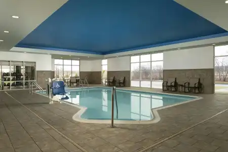 Hampton Inn & Suites Rochester/Henrietta - 14
