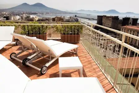 Renaissance Naples Mediterraneo - 7