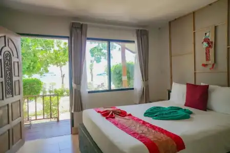 Phi Phi Nice Beach Resort - 29