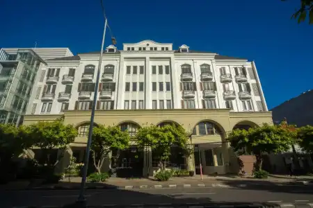 Des Indes Menteng - 1