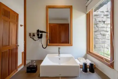 Camellia Resort & Spa - 76