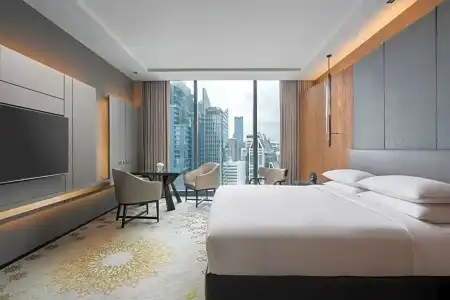 Hyatt Regency Bangkok Sukhumvit - 30