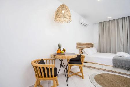 Vanik Suites - 65