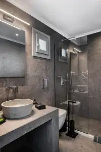 Volcanic Arc Suites - 62