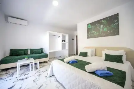 Bamboo Suites Adults Only - 133