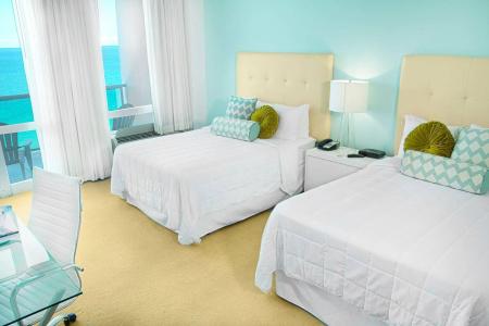 Deauville Beach Resort - 6