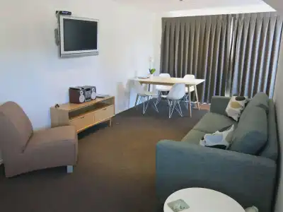 Merivale Manor - 3
