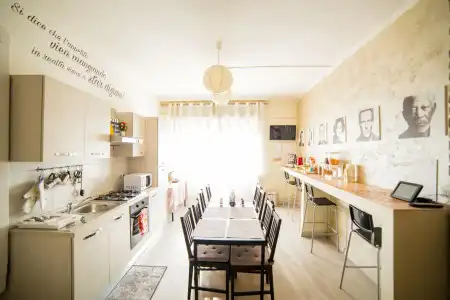 Movie Home B&B - 15