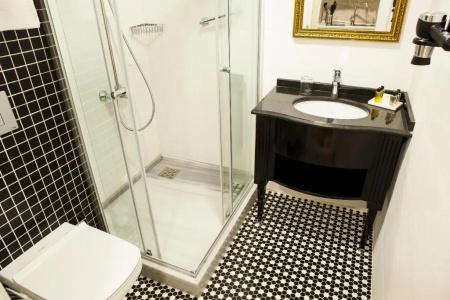 Meroddi Pera Flats - 29