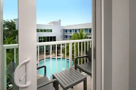 Hilton Garden Inn Miami Brickell South - 50