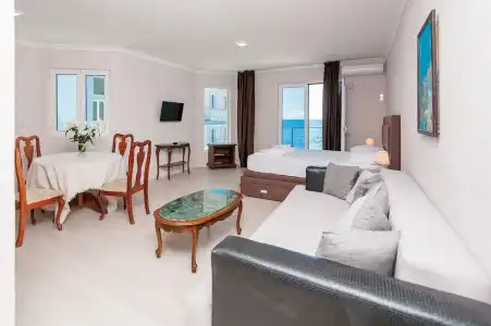 Open Sea Luxury Apartments - 22
