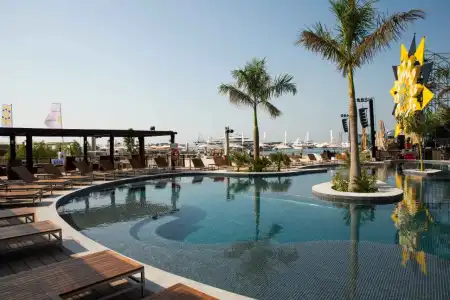 Le Meridien Mina Seyahi Beach Resort & Waterpark - 5