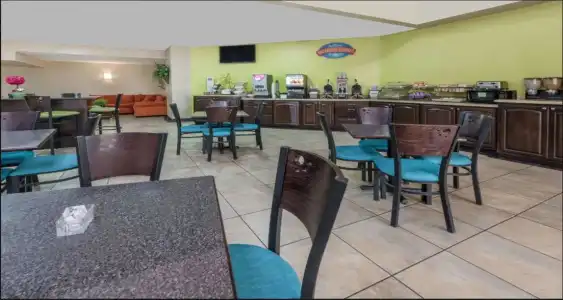 SureStay Plus by Best Western Lubbock Medical Center - 25